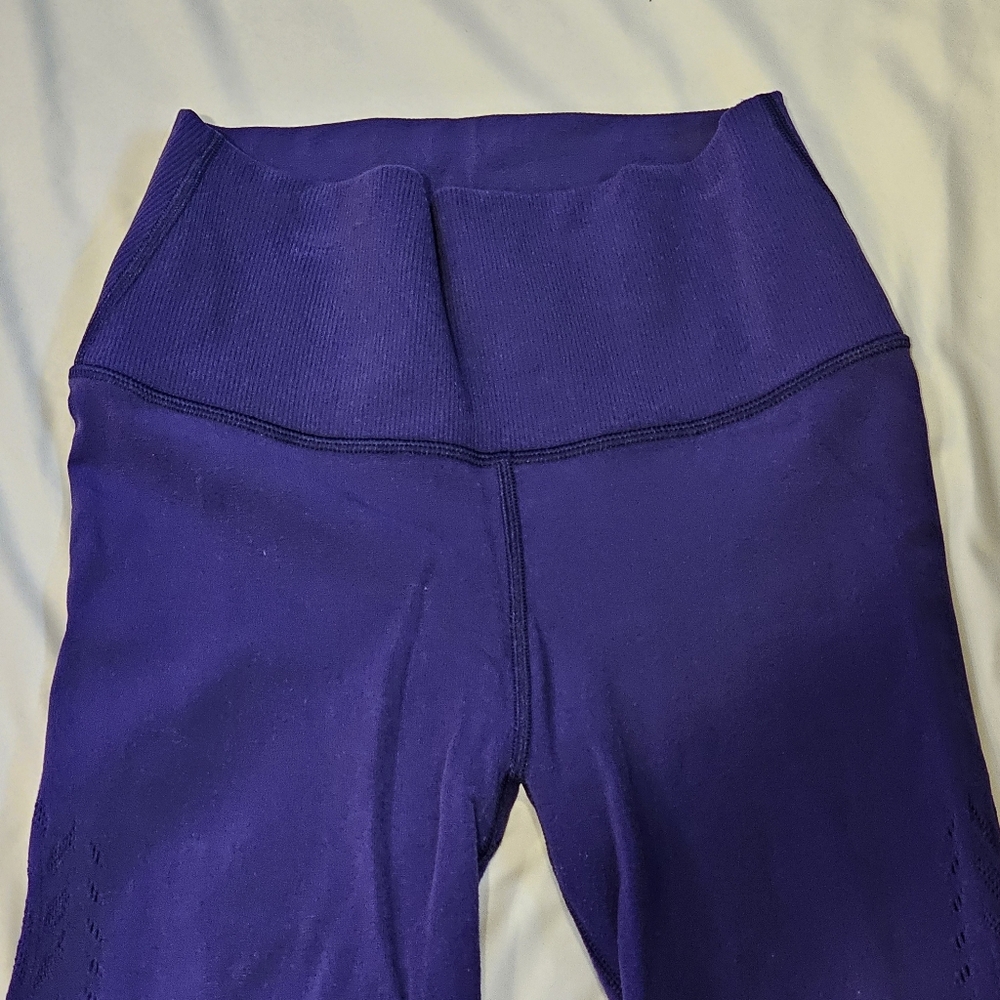 Athleta Legging Tights in Deep Purple - Picture 2 of 13